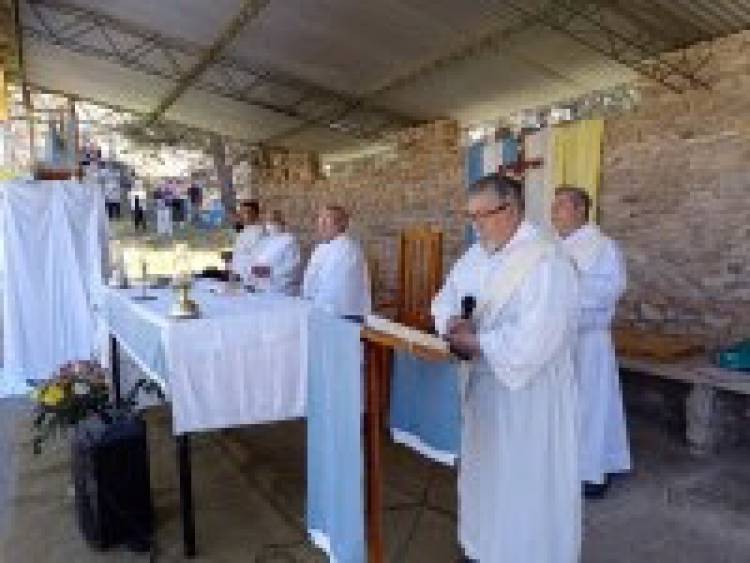 La 84ª peregrinación a la Ermita convocó a fieles de toda la región