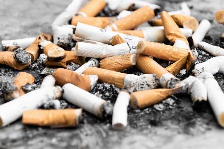 Buscan prohibir la venta de tabaco en la cercanía de las escuelas bonaerenses