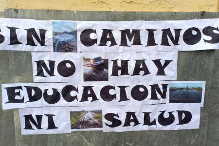 Con una canción irónica, productores de Bolívar protestaron por el mal estado de los caminos