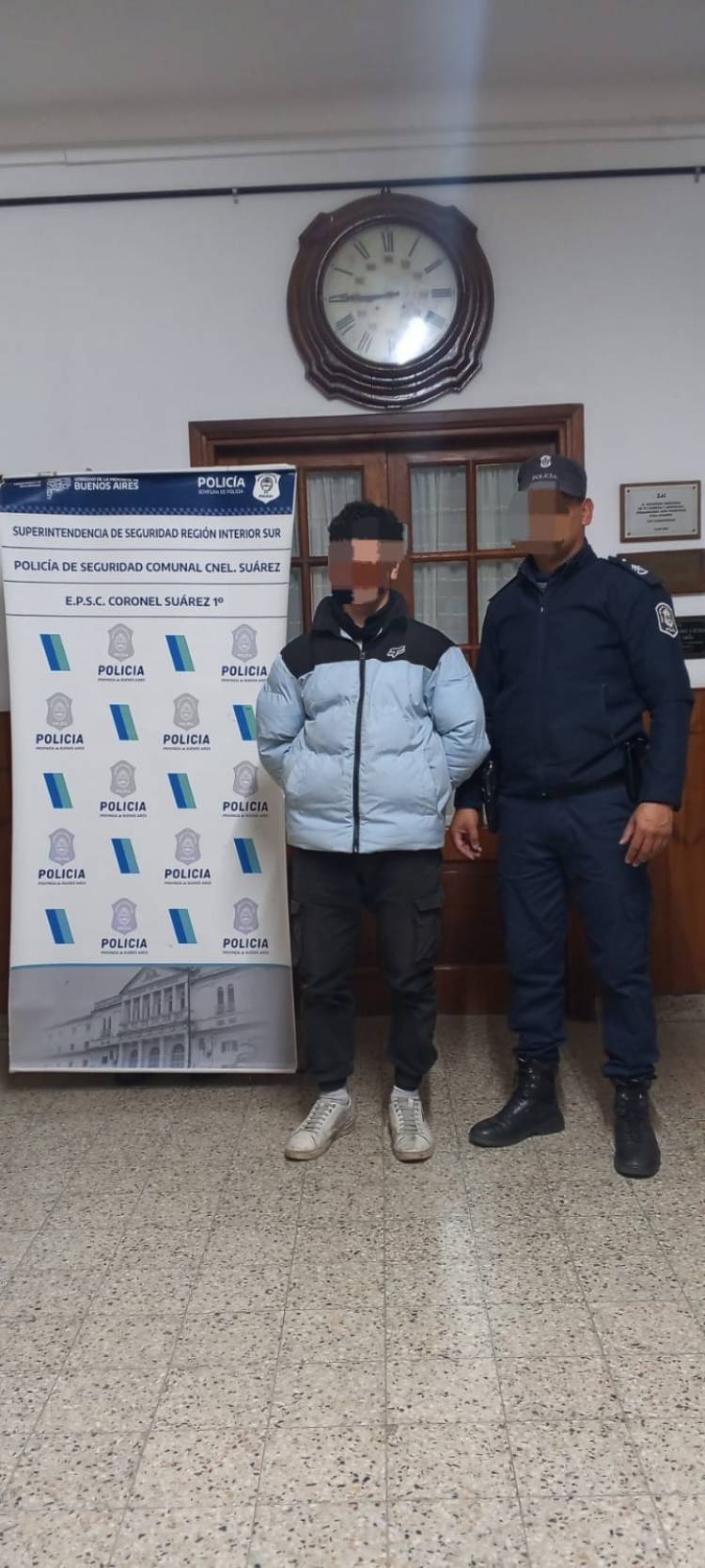 Operativos policiales: aprehensión, secuestro de motocicletas y traslado de un detenido