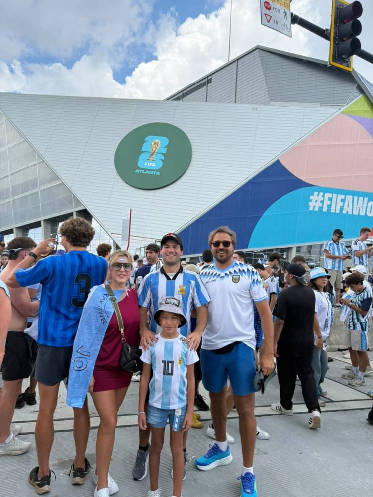 "Para mí ya ganamos el Mundial": la emoción del suarense Martín Torres desde Atlanta tras la histórica victoria de Argentina sobre Inglaterra
