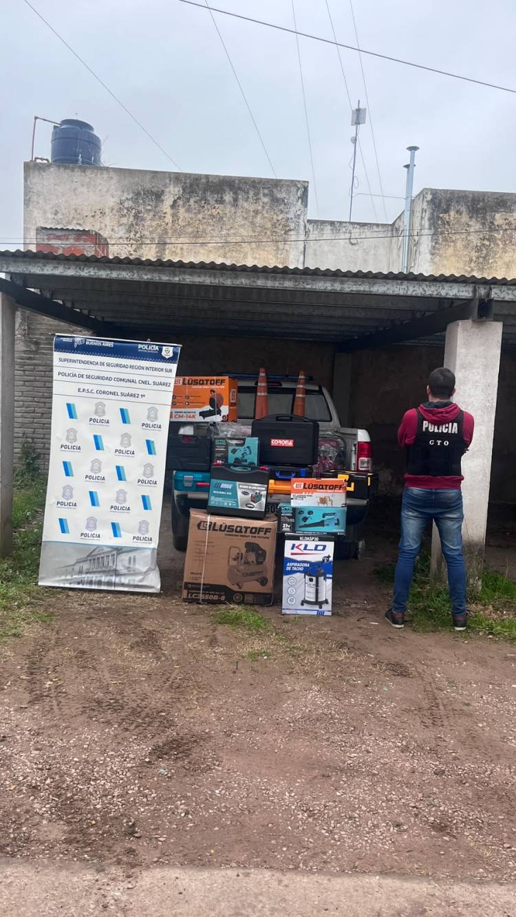 CONTROLES VEHICULARES, PROCEDIMIENTO POR VENTA AMBULANTE Y RECUPERACIÓN DE UNA HERRAMIENTA SUSTRAÍDA