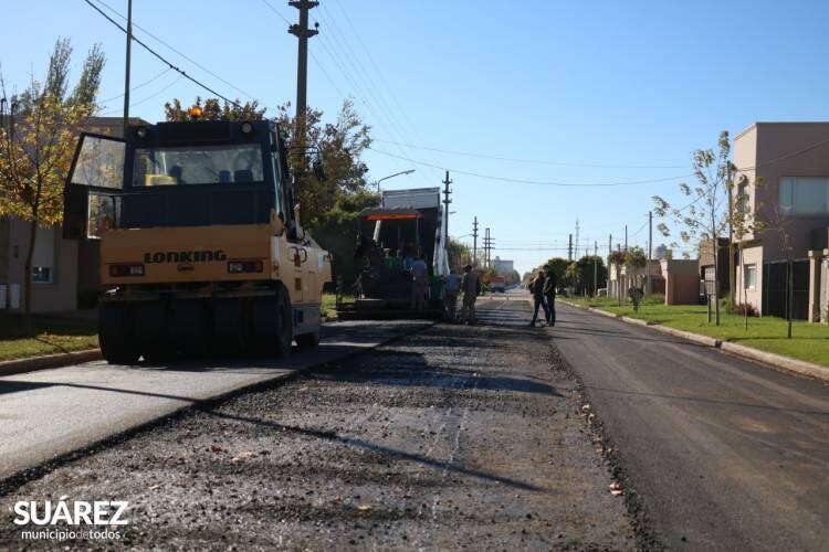 Avanza la obra de pavimento en barrio Brandenberg