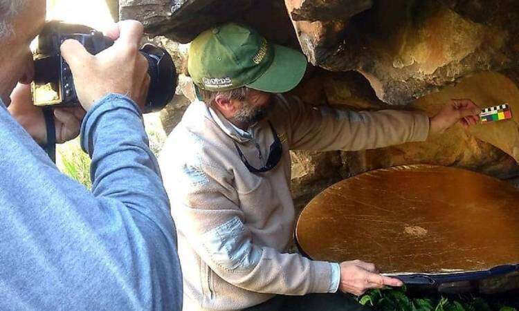 Descubrieron nuevas cuevas con pinturas rupestres en la Reserva Natural Sierras Grandes