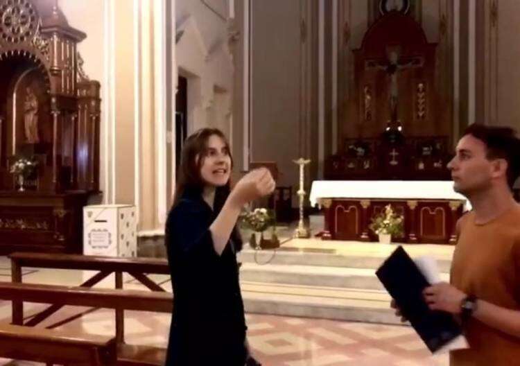 La Parroquia Nuestra Señora del Carmen invita a acercar material para ampliar su archivo histórico