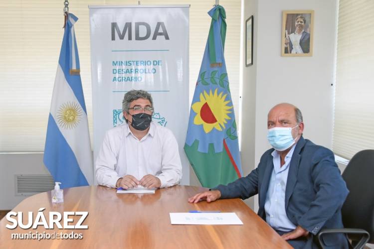 Desarrollo Agrario: Coronel Suárez adhirió a la segunda etapa del plan de mejora de caminos rurales