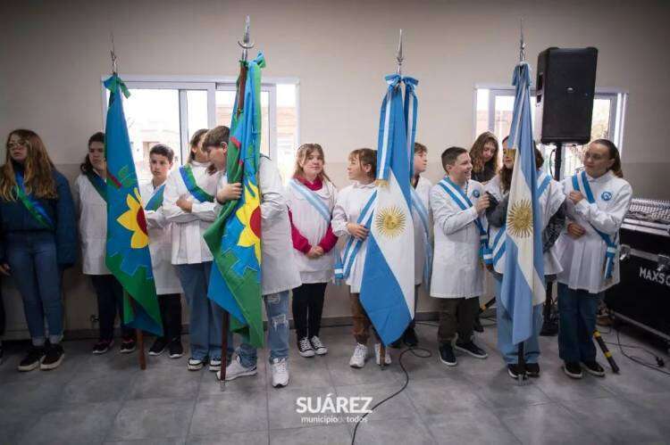 Moccero inauguró junto a la comunidad educativa de la E.P N° 4 la ampliación del SUM, la nueva dirección y sala de profesores