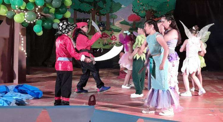 La Escuela Nº 11 realizó un imponente acto recreativo de cierre en el Polideportivo Municipal