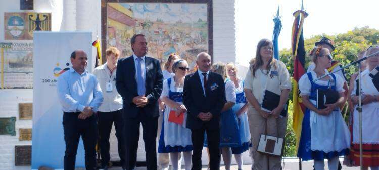 Histórica visita del Embajador de Alemania a las Colonias de Olavarría.
