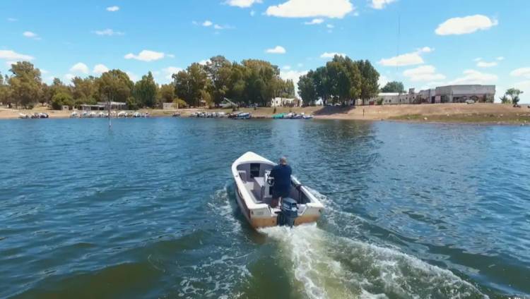 El drama de laguna Chasicó: no se podrá volver a pescar hasta mediados de 2027