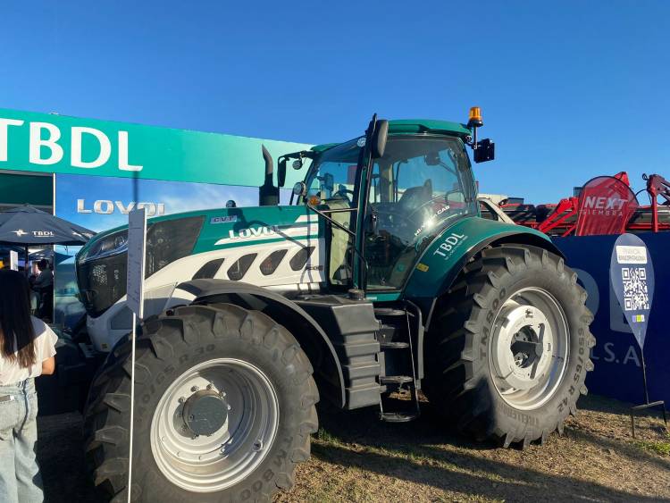 Expoagro 2026 - Tractores LOVOL: "es la marca número uno en China..."