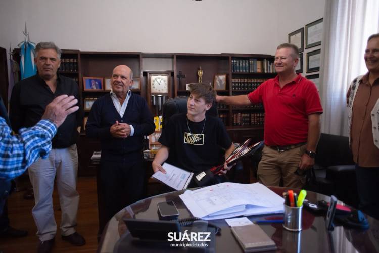 Orgullo suarense: Francisco Rohwein en lo más alto del automovilismo