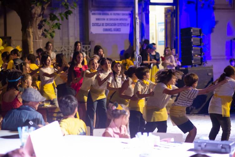 “Nos interesaba que la escuela llevara el nombre de un artista local”