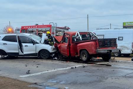 Un muerto en un choque frontal en ruta 85, cerca la rotonda con ruta 67