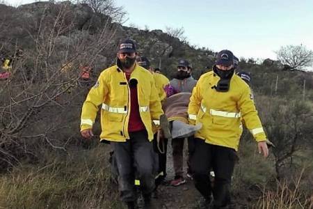 Suárez: una bahiense sufrió una doble fractura en el Cerro Ceferino