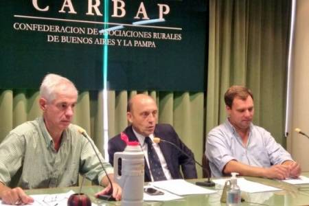 Pese a no adherir, Carbap resaltó la importancia de la marcha del campo a Buenos Aires