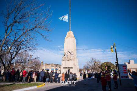 Fiesta del pueblo: cronograma de actos y festejos para el 6 de agosto
