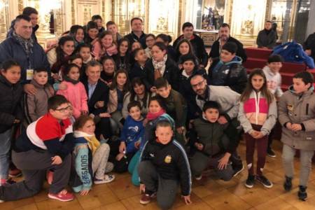 Alumnos de Villa Belgrano fueron recibidos por el Presidente