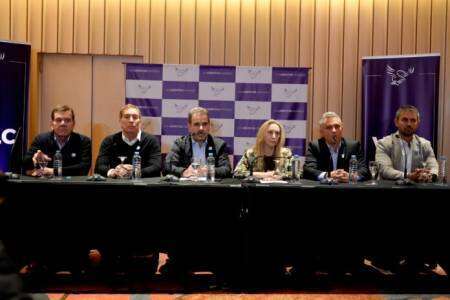 Aunque con tensión, LLA y PRO firmaron la unidad en Provincia: “Es Kirchnerismo o libertad”