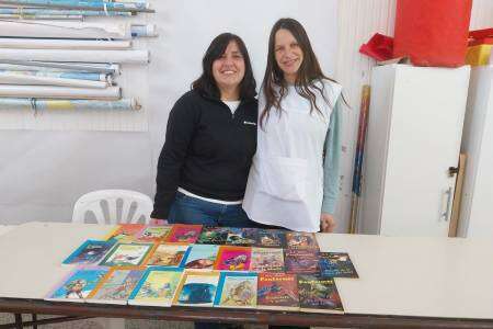 La Biblioteca Popular Infantil entregó 22 libros infanto-juveniles a la Escuela N° 3 "Remedios  Escalada de San Martín"