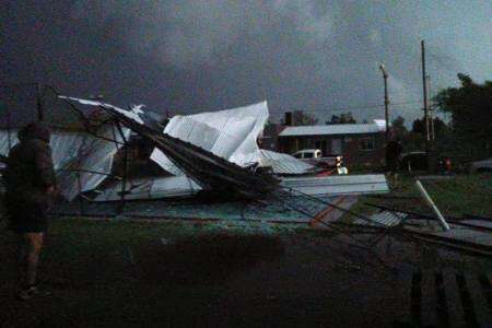 Urdampilleta al borde de la tragedia por el temporal 
