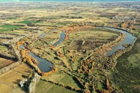 Cómo es el valle rionegrino donde los menonitas de Guatraché compraron tierras para otra colonia
