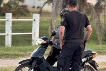 "AHORA NOSOTROS TE VAMOS A JODER A VOS": LA AMENAZA DE UN INTENDENTE A LAS MOTOS RUIDOSAS
