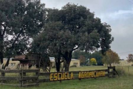 Gran inauguración en la Escuela Agropecuaria