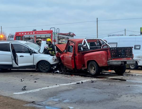 Un muerto en un choque frontal en ruta 85, cerca la rotonda con ruta 67