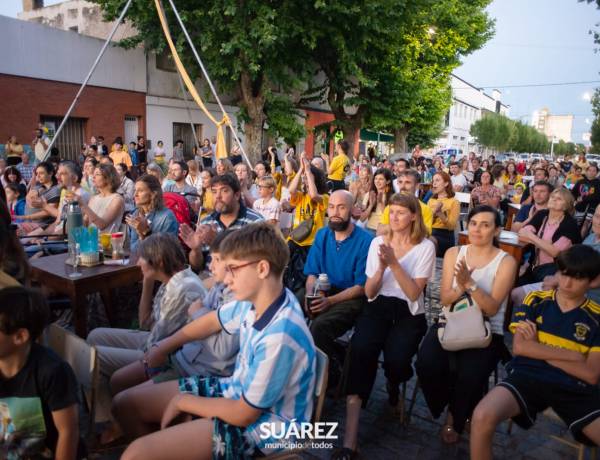 “Nos interesaba que la escuela llevara el nombre de un artista local”